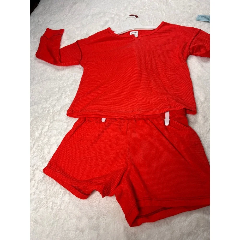 Art Class Red Waffle Knit Pajama Set Top Shorts Kids Size XS 4/5 NWT‎